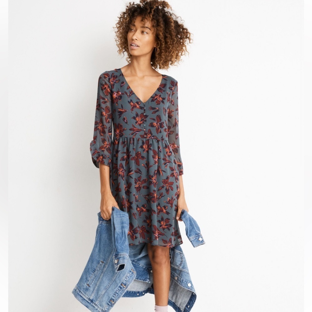 Madewell Moonblossom Ruffle-Sleeve Dress in Winter Orchid